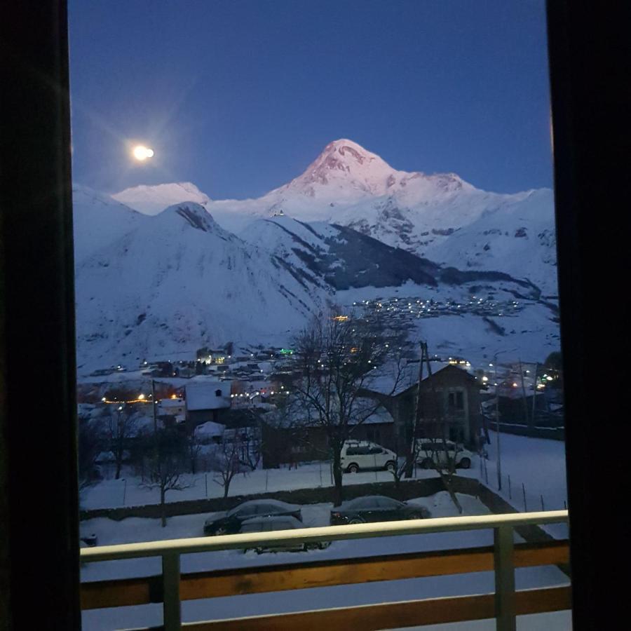 Hilltop Kazbegi Екстериор снимка