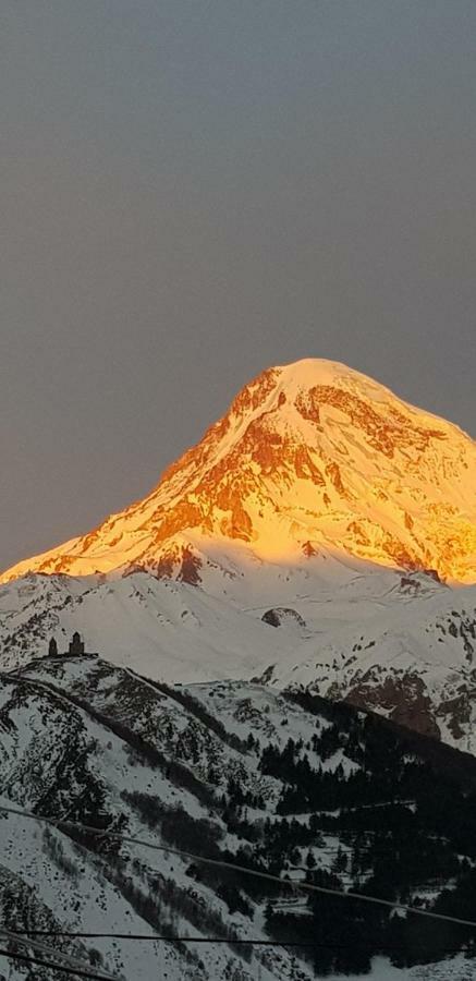 Hilltop Kazbegi Екстериор снимка