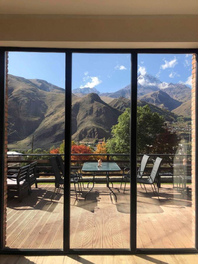 Hilltop Kazbegi Екстериор снимка